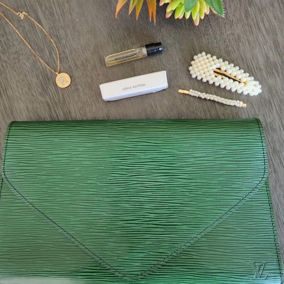 SOLD green LV arts deco - Picture 4 of 4